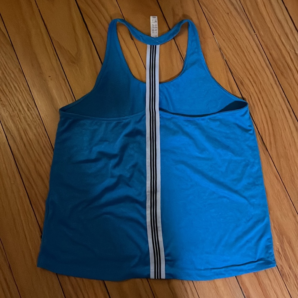 ADIDAS RAZORBACK TANK!! - Picture 4 of 4